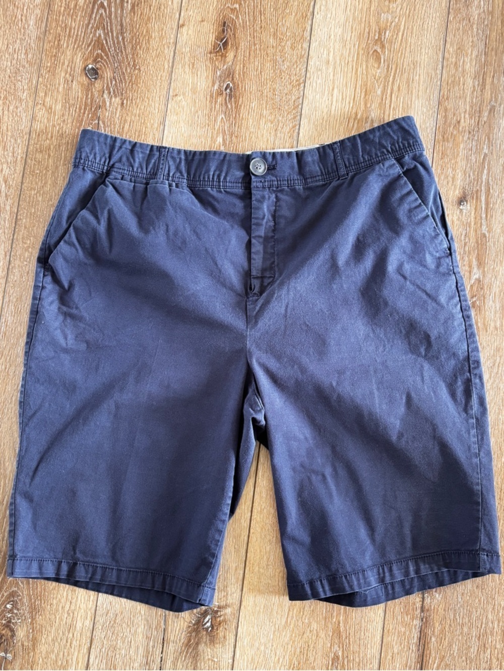 Christopher & Banks Womens Bermuda Shorts Sz 16 Chino Stretch Pockets Navy Blue